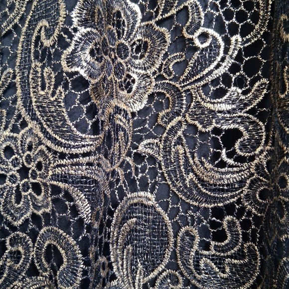 Elegant Black & Gold Brocade Halter Dress - Picture 4 of 8